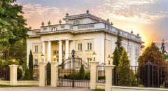 Obiekt szkoleniowy Pałacyk Otrębusy Business & SPA