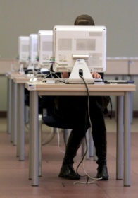 Badanie: zdaniem większości studentów polskie uczelnie nieprzygotowane do e-learningu